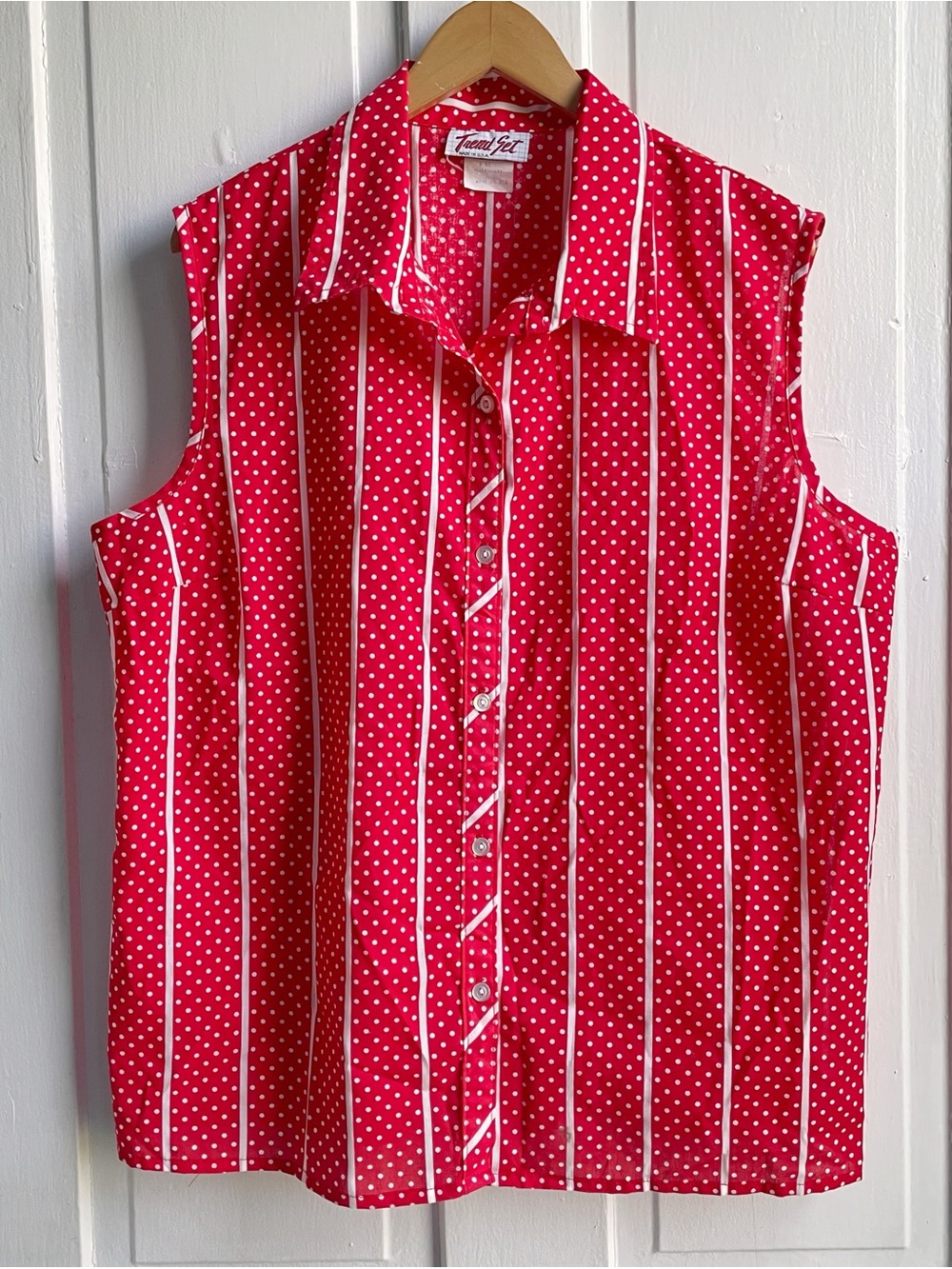 Vintage 80s Trend Set Polka Dot Stripes Volup Sleeveless Button Down Blouse